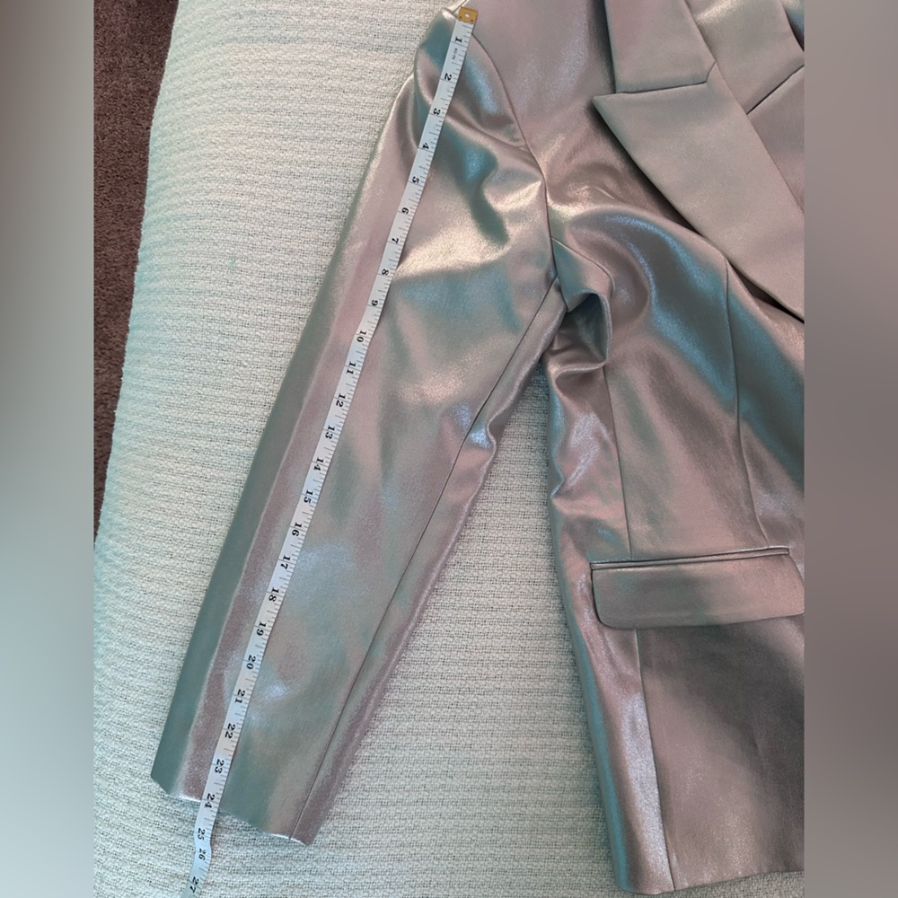 ✨ EXPRESS Metallic Silver Blazer – Size XL ✨ - Picture 8 of 9